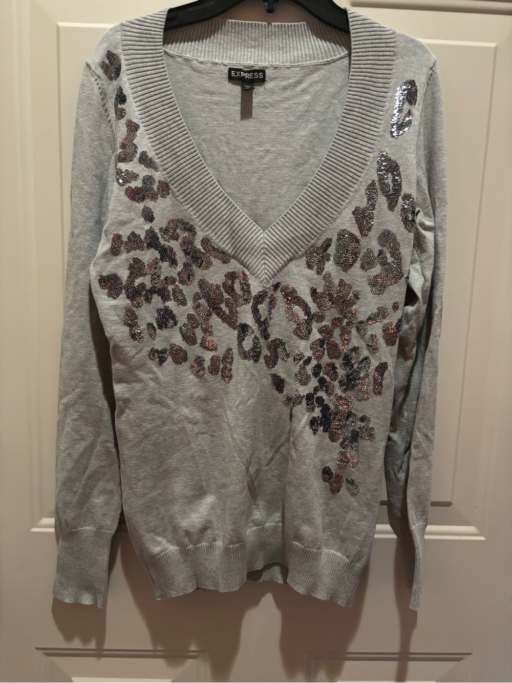 2012 Express Light Gray V-Neck Sweater with Sequin Leopard Accents S